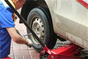 泊头附近拖车24小时服务热线电话